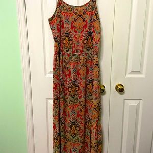 Long printed maxi dress with two slits